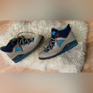 Merrell WOMEN'S BRINDLE ankle hiking boot